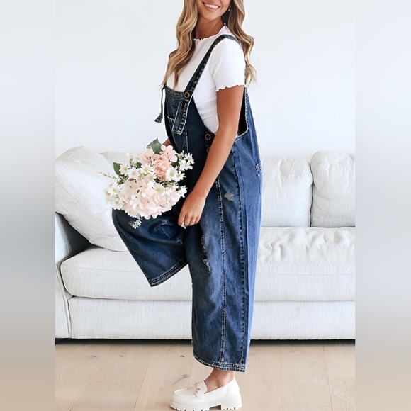 Women's Distressed Denim Overalls Mid Blue Size M/XXL (New/ Unworn) - Picture 2 of 3